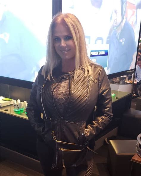 penny porsche chanel